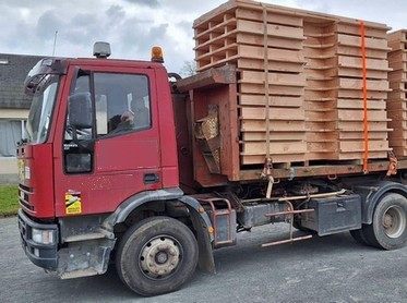Assemblage d'quipement public bois extrieur